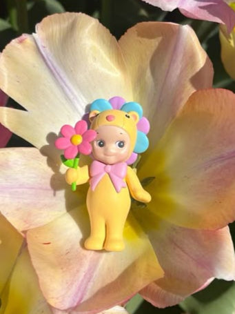 Sonny Angel Flower Gift
